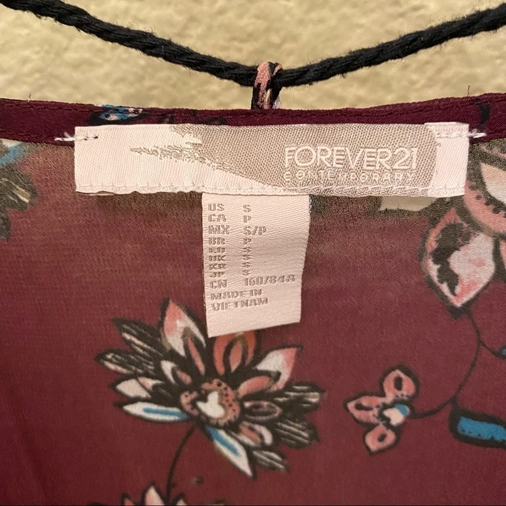 FOREVER 21 Women Burgundy Floral Semi-Sheer Tassel Boho Dress Size Small